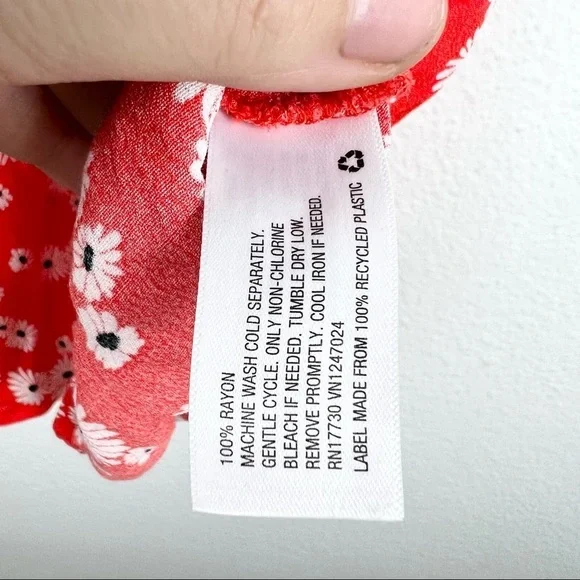 RIXO x Target Red Ditzy Daisy Floral Puff Sleeve Mini Dress, Size 2 - Picture 11 of 12